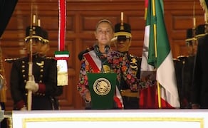 La presidenta de México, Claudia Sheinbaum Pardo, encabezó el Grito de Independencia, el 15 de septiembre de 2026. Foto: Captura de pantalla
