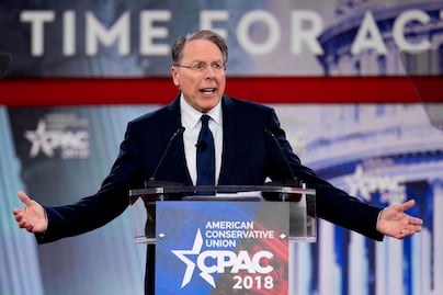 Violencia en EU es culpa de la droga que viene de México, afirma la NRA