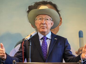 Ken Salazar pide “implementación rigurosa” de programa para que aguacates de huertas ilegales en Michoacán no lleguen a EU