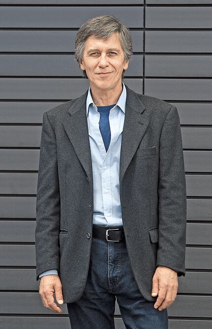 Rafael Sánchez Navarro protagoniza la serie Dios Inc (CLASOS)