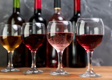 A qué temperatura se debe tomar el vino