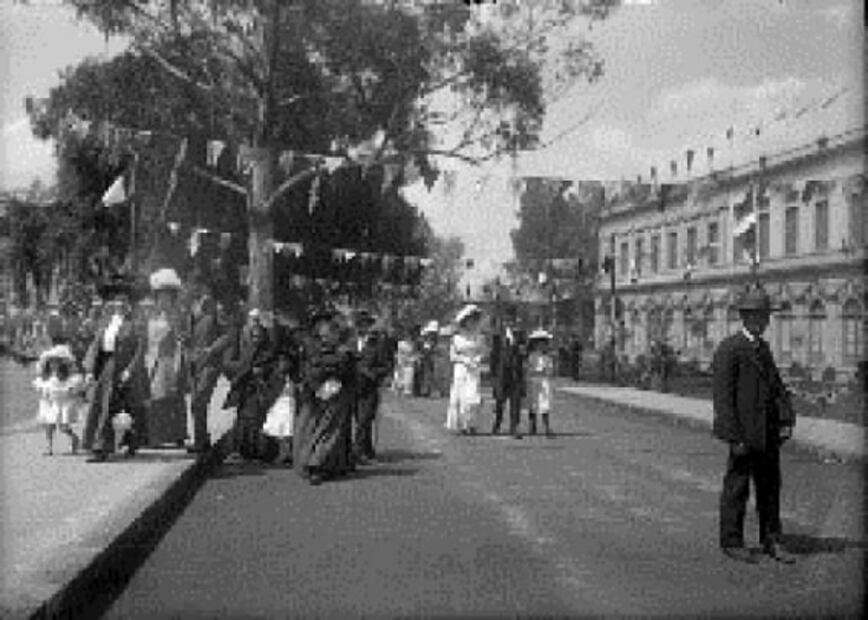 Así se comportaban en las calles del siglo XIX