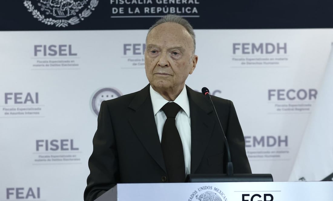 Alejandro Gertz Manero, titular de la FGR, en conferencia de prensa este 19 de marzo del 2025. Foto: Gabriel Pano / EL UNIVERSAL