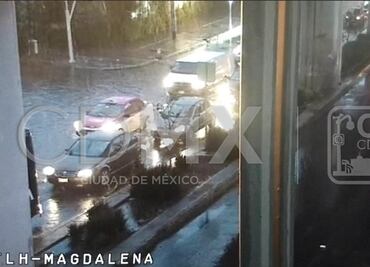 Lluvia provoca encharcamientos en avenidas de Tláhuac