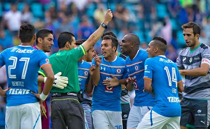 Árbitro de “tres tarjetas”, fuera de la J15