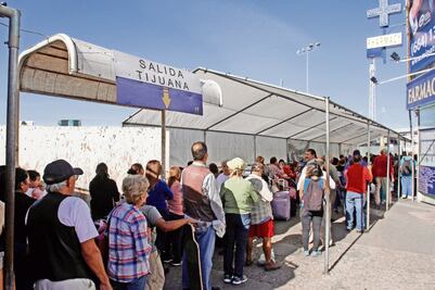 Gobernadores piden cerrar filas por Trump