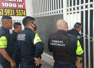 Detienen a policía por disparar a chofer de combi durante persecución en Ecatepec