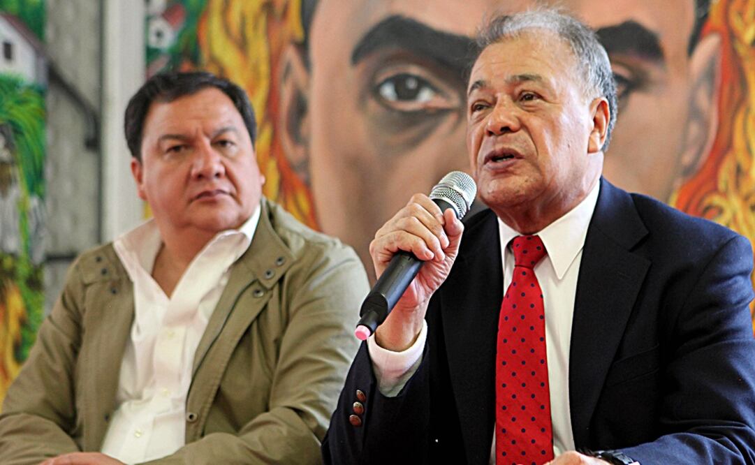 El líder del PT pidió contabilizar los 300 y no sólo 299 distritos del país para decidir sobre el registro de esa fuerza política. /Lucía Godínez - EL UNIVERSAL