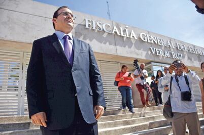 “Falta me investiguen los extraterrestres”