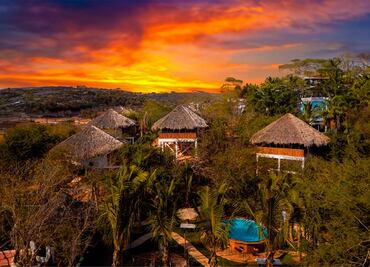 Palm Valley: cabañas románticas en la selva de Mazatlán