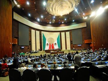 Avalan en San Lázaro quitar fuero a Presidente y servidores públicos