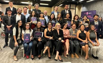 Premian trabajos de periodismo de salud 
