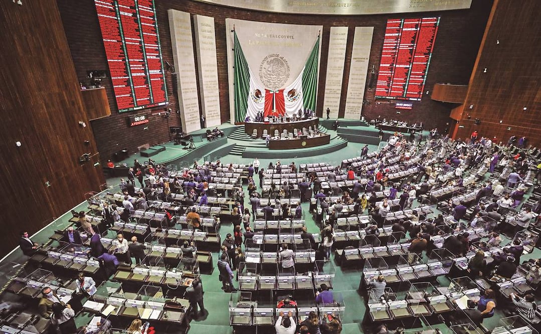El Senado devolvió a la Cámara Baja la minuta del decreto con los cambios en materia fiscal. Foto: ARCHIVO EL UNIVERSAL