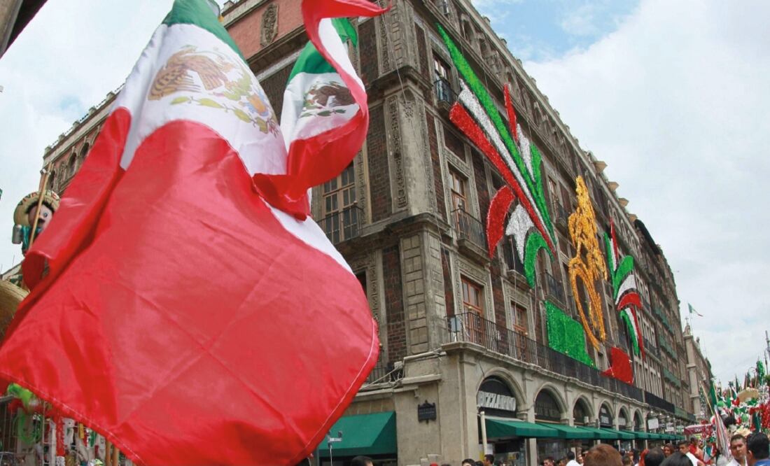 De acuerdo con la Concanaco, en los últimos años el crecimiento de las ventas por las fiestas patrias se mantiene en un rango de entre 2 y 4% (ARCHIVO EL UNIVERSAL)