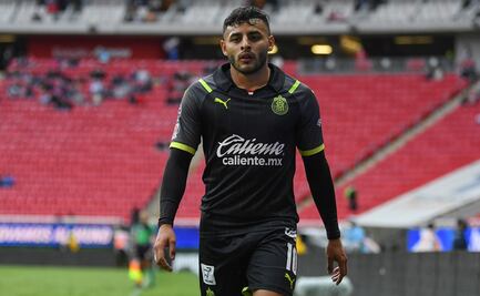 En Chivas hay molestia por permanencia de Alexis Vega en la Selección Mexicana