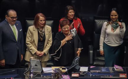 Ernestina Godoy en la FGR divide opiniones; morenistas resaltan “honestidad a prueba de balas” y oposición acusa farsa