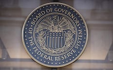 Fed sube las tasas de interés por primera vez desde 2023; quedan entre el 3.75% y 4%