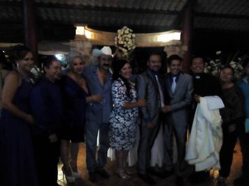 Apadrina Layín primera boda religiosa gay en Nayarit