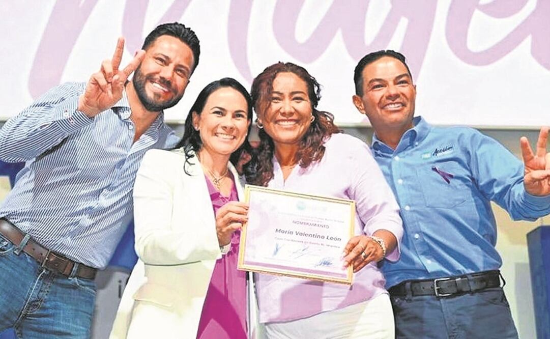 Alejandra del Moral se reunió con mujeres del PAN. Foto: ESPECIAL