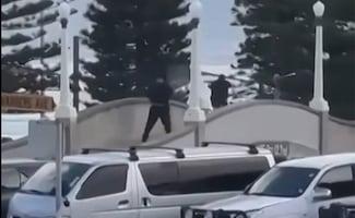 Despierta del coma joven sospechoso de perpetrar junto a su padre el atentado en Sídney, Australia