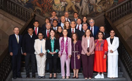 Sheinbaum se reúne con gobernadores en Palacio Nacional; revisan avances del IMSS-Bienestar