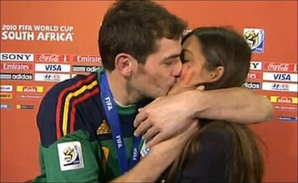 Día Internacional del Beso… y gol