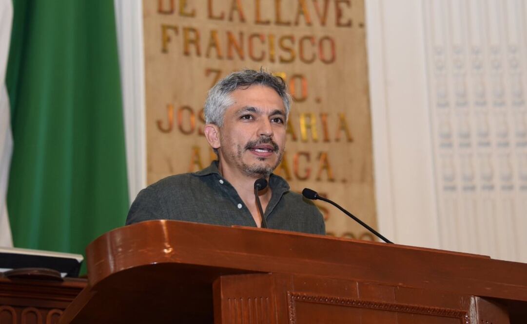 El vicecoordinador de Morena en el Congreso local, José Luis Rodríguez Díaz de León. Foto: Tomada de Twitter @Congreso_CdMex