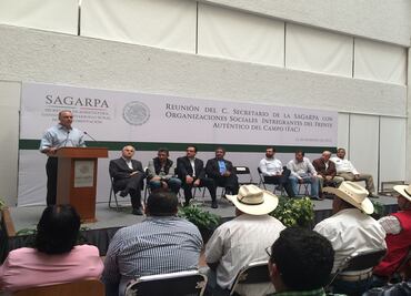 Sagarpa y campesinos acuerdan mantener diálogo
