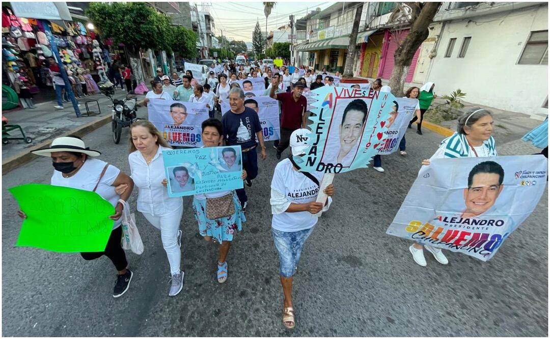 A 40 días del asesinato y decapitación del alcalde de Chilpancingo, Alejandro Arcos Catalán, las personas marchan para exigir paz en Guerrero (15/11/2024). Foto: Arturo de Dios Palma / EL UNIVERSAL