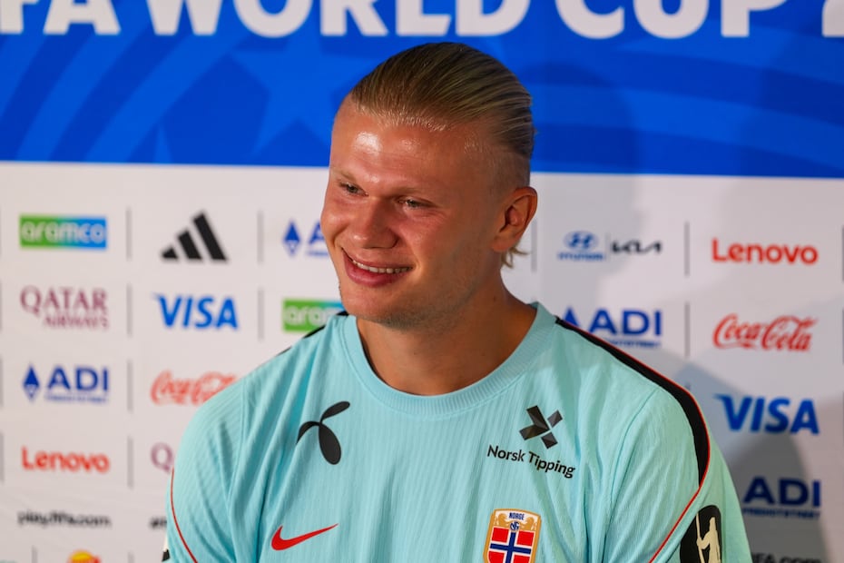 Erling Haaland en conferencia de prensa, durante el Mundial de 2026 - Foto: EFE