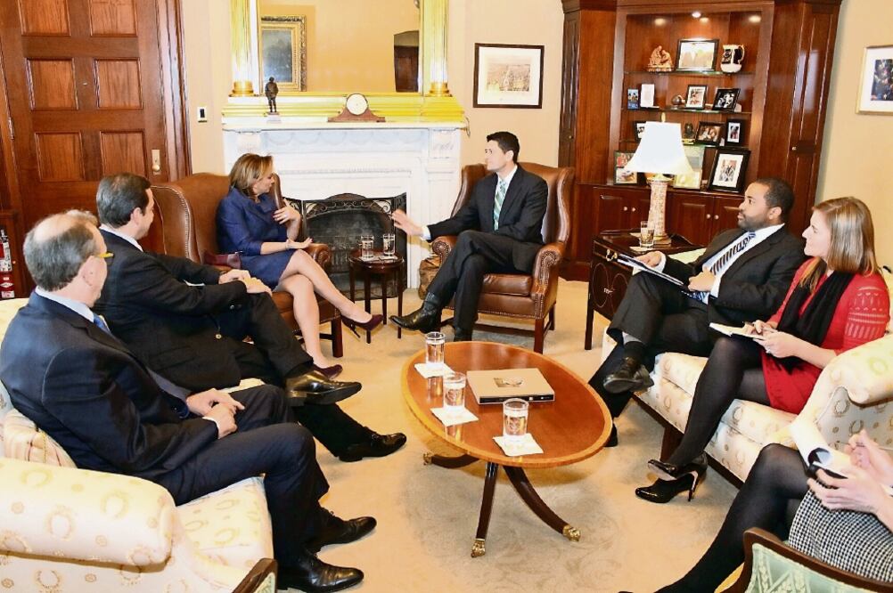 La canciller Claudia Ruiz Massieu se reunió ayer en Washington con Paul Ryan, presidente de la Cámara de Representantes de Estados Unidos (SRE)
