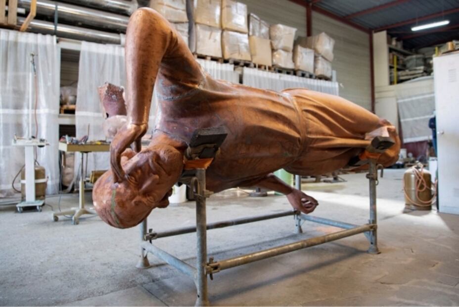 Tras 180 años de existencia, restauran por primera vez estatuas de Notre Dame