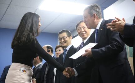 Becan a 19 jóvenes guanajuatenses para estudiar en China