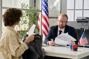 Examen de inglés. Ciudadanía. iStock/ mediaphotos