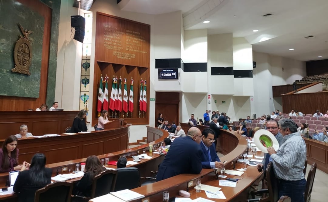 Sesión en el Congreso de Sinaloa. Foto: Especial