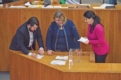 Dan licencia temporal a Jaime Rodríguez