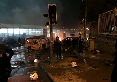 Aumentan a 38 los fallecidos por el doble atentado de Estambul