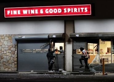 VIDEO: Detienen a influencer que se reía mientras grababa saqueos en Philadelphia