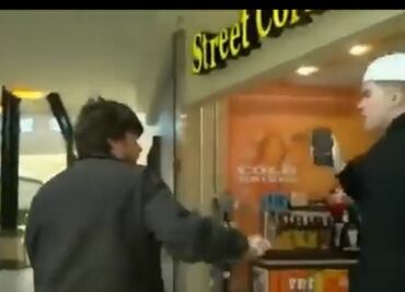 Absuelven en EU a hombre que disparó a bromista de YouTube