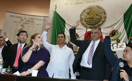 Aprueban reforma de Duarte; dan plazas a 7 mil burócratas en Veracruz