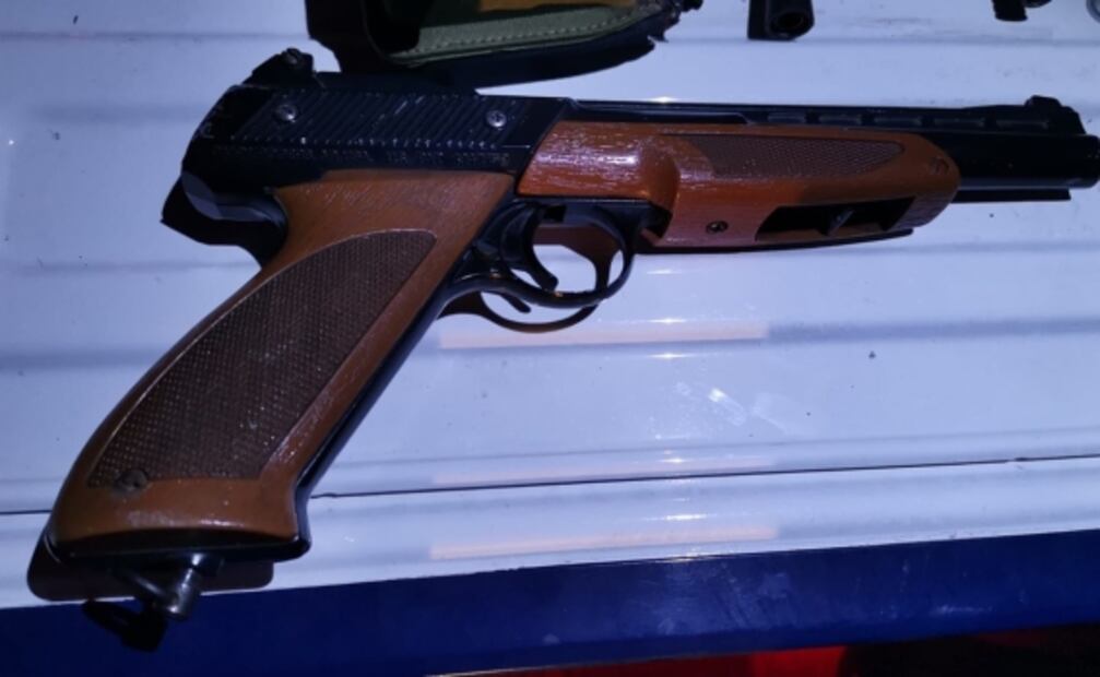 Caen 4 sujetos dedicados al robo de carga de tráileres sobre la carretera federal Texcoco-Lechería