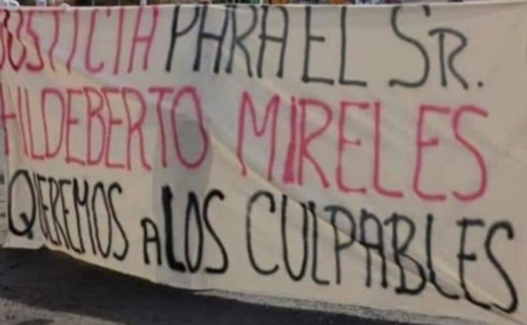 Los manifestantes exigen justicia por el asesinato del comisario ejidal del poblado Transfiguración