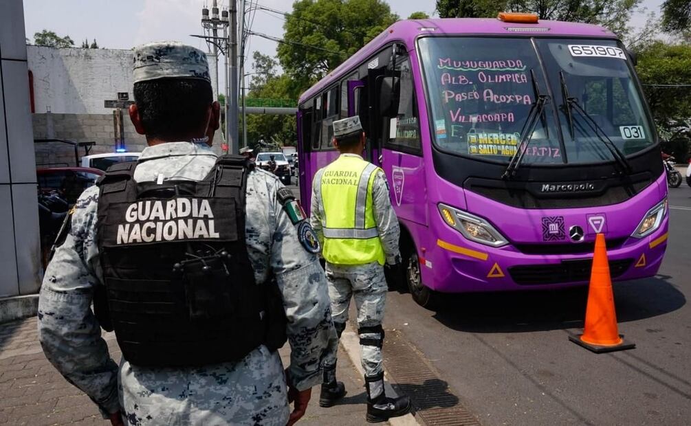 Guardia Nacional en transporte público. Foto: Cuartoscuro
