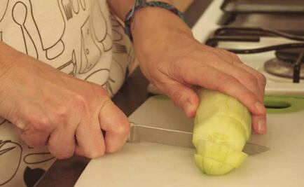 Arizona woman is third victim of widespread salmonella outbreak