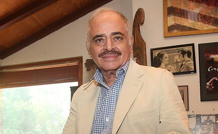 El escritor Miguel Sabido es reconocido como Doctor de Doctores por el Claustro Doctoral Honoris Causa