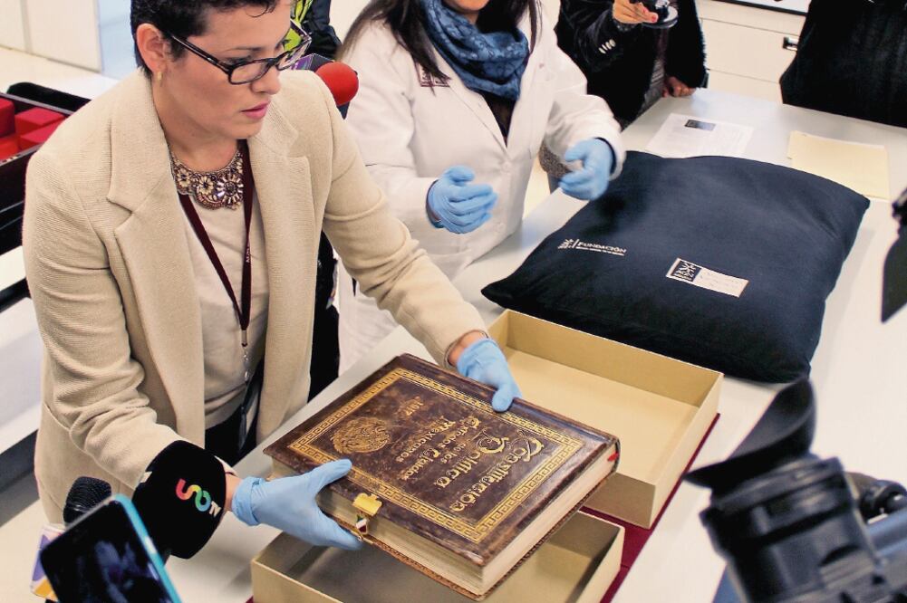 Diversas intervenciones fueron llevadas a cabo para lograr las condiciones óptimas de exhibición de los escritos (CORTESÍA ARCHIVO GENERAL DE LA NACIÓN)