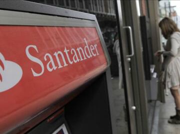 Sujeto asalta sucursal bancaria de Sinaloa; amenaza a trabajador con prenderle fuego si no le entrega el dinero