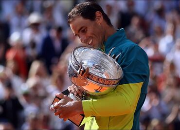 Rafa Nadal gana Roland Garros y descarta por ahora su retiro