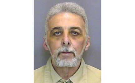 Anciano mata a otro anciano por deuda