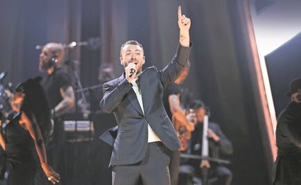 Sam Smith llena de color a fans 